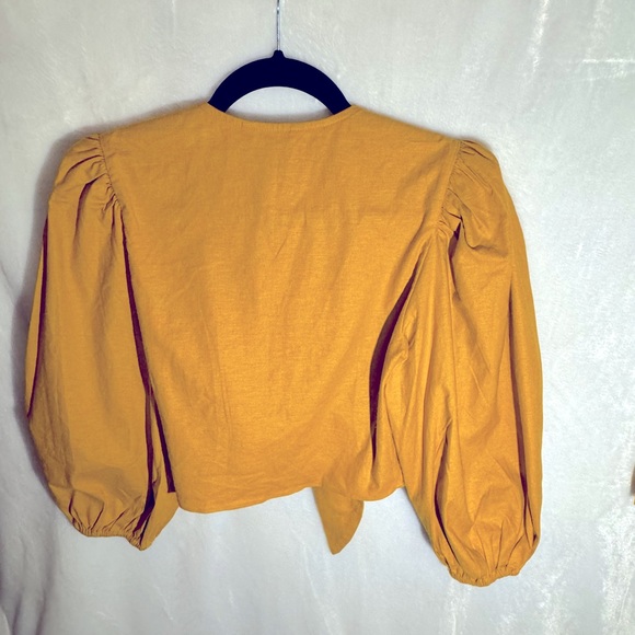 EXPRESS Linen Shorts Matching Set - Picture 6 of 7